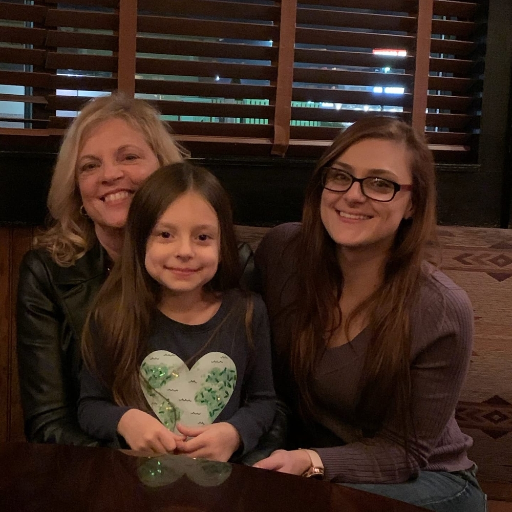 Meet your Posher, Sierra